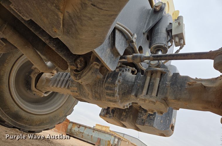 image for item DW1827 2019 JLG 1055 telehandler