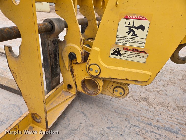 image for item DW1829 2018 Xtreme XR1147-B telehandler