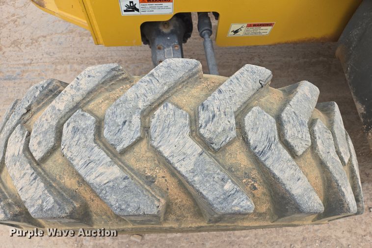 image for item DW1829 2018 Xtreme XR1147-B telehandler