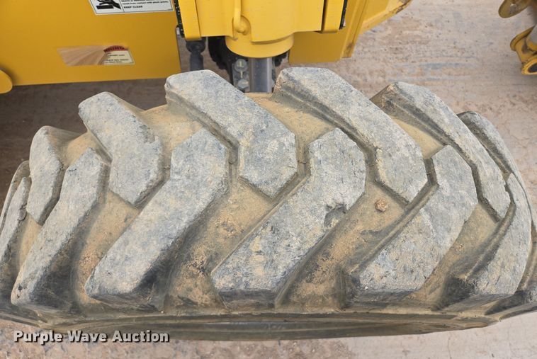 image for item DW1829 2018 Xtreme XR1147-B telehandler