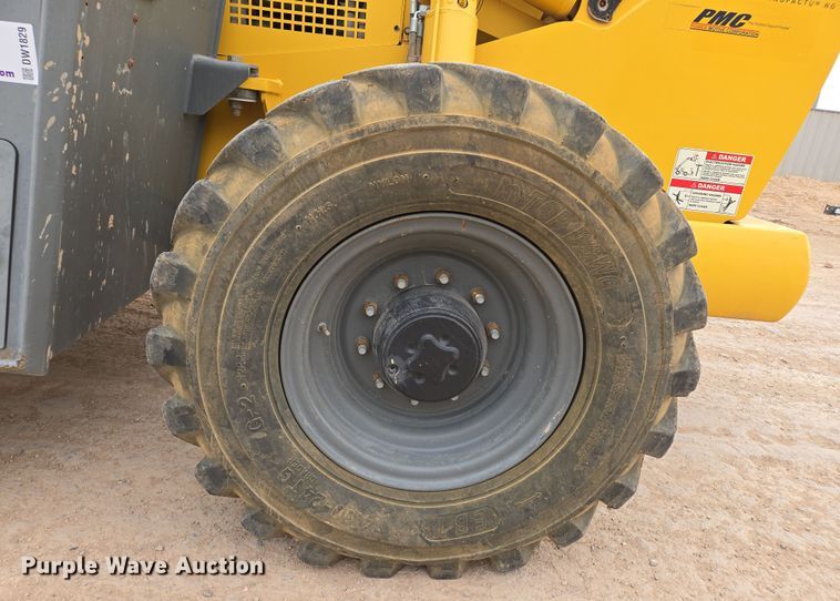 image for item DW1829 2018 Xtreme XR1147-B telehandler