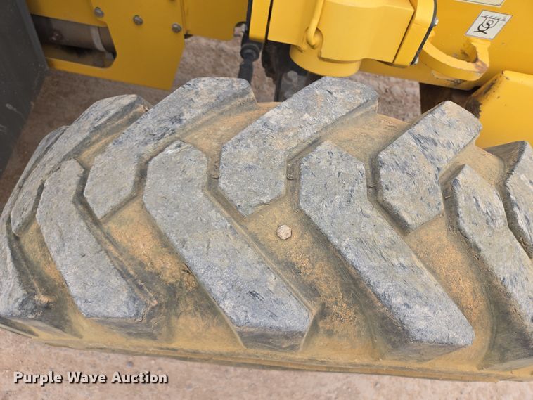 image for item DW1829 2018 Xtreme XR1147-B telehandler