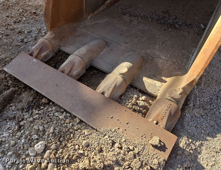 image for item DW1832 2016 Komatsu PC290LC-11 excavator