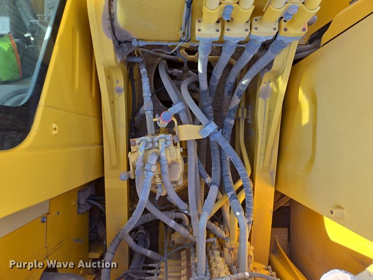 image for item DW1832 2016 Komatsu PC290LC-11 excavator