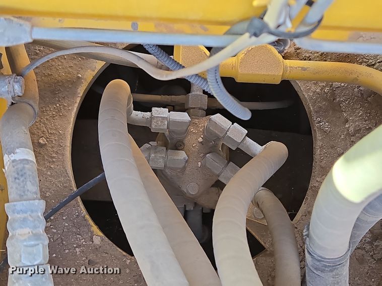 image for item DW1832 2016 Komatsu PC290LC-11 excavator