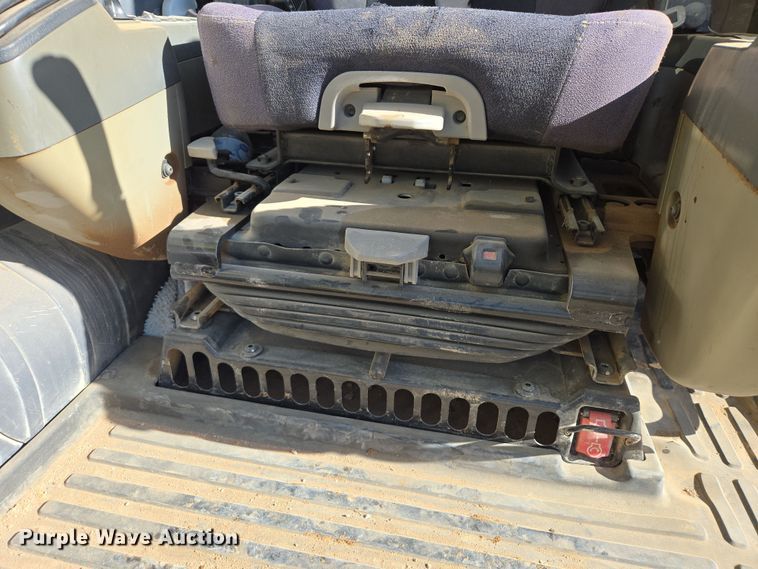 image for item DW1832 2016 Komatsu PC290LC-11 excavator