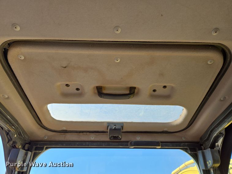 image for item DW1832 2016 Komatsu PC290LC-11 excavator