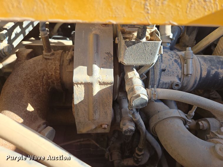 image for item DW1832 2016 Komatsu PC290LC-11 excavator