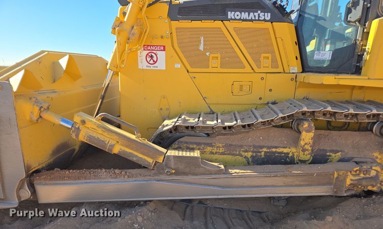 image for item DW1833 2020 Komatsu D155AXI-8 dozer