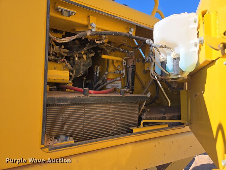 image for item DW1833 2020 Komatsu D155AXI-8 dozer