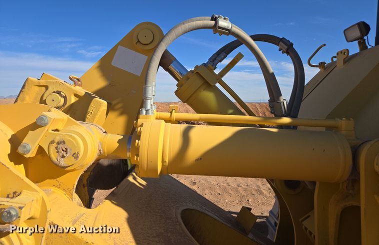 image for item DW1833 2020 Komatsu D155AXI-8 dozer