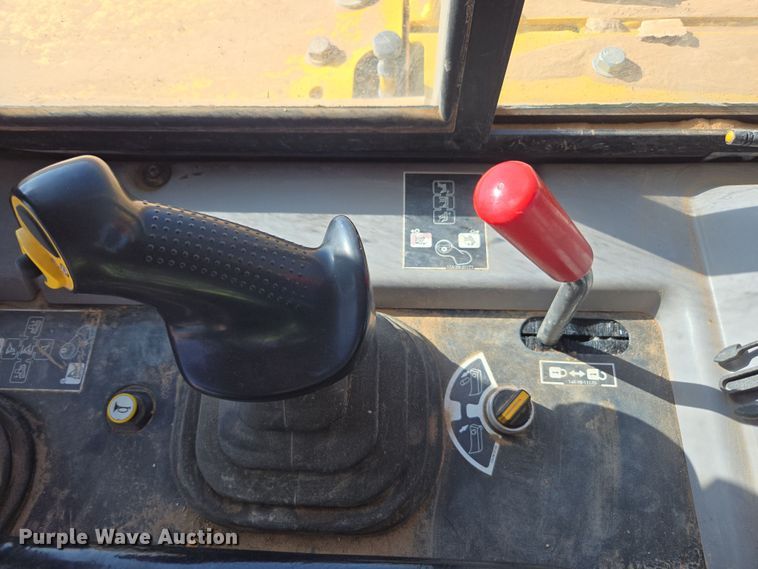 image for item DW1833 2020 Komatsu D155AXI-8 dozer