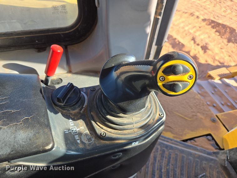 image for item DW1833 2020 Komatsu D155AXI-8 dozer