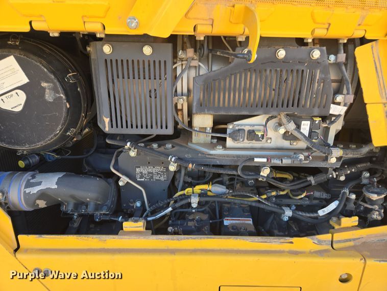 image for item DW1833 2020 Komatsu D155AXI-8 dozer