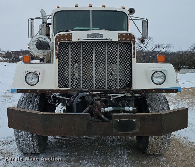 image for item DW3131 1987 Autocar ready mix truck