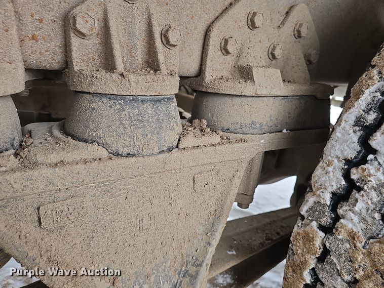 image for item DW3131 1987 Autocar ready mix truck