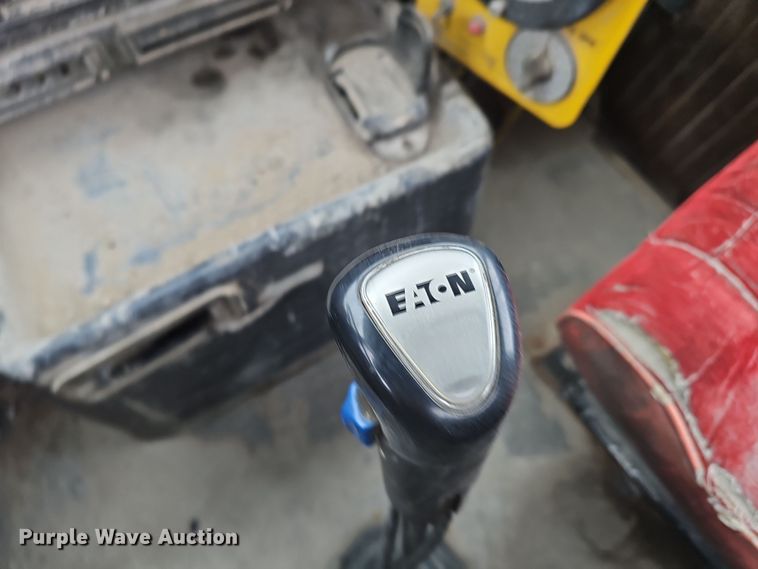 image for item DW3131 1987 Autocar ready mix truck