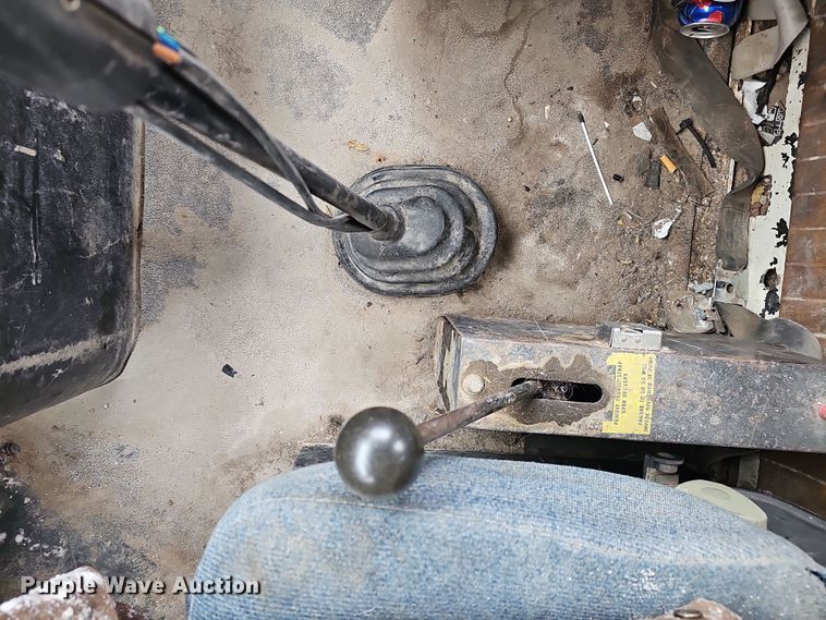 image for item DW3131 1987 Autocar ready mix truck