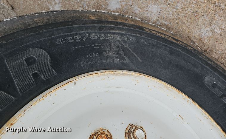 image for item DW3131 1987 Autocar ready mix truck