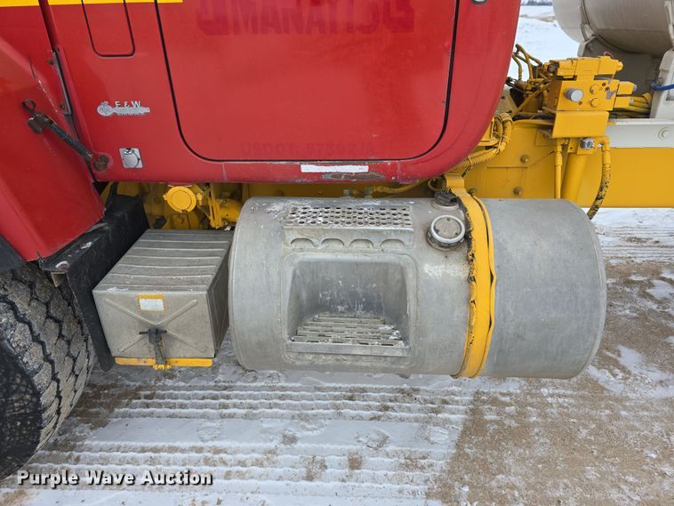 image for item DW3132 1998 Mack RD690S ready mix truck