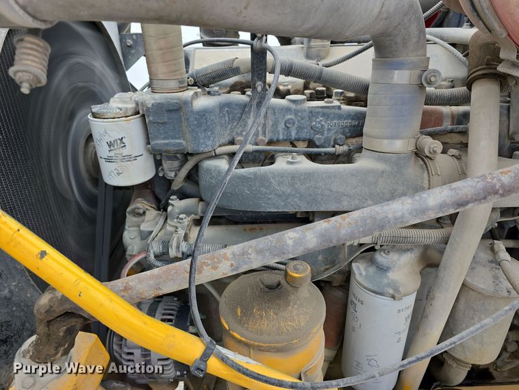 image for item DW3132 1998 Mack RD690S ready mix truck