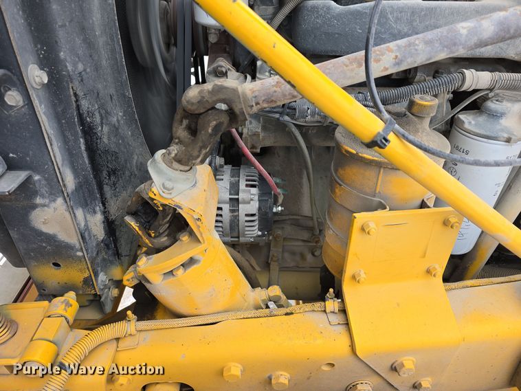 image for item DW3132 1998 Mack RD690S ready mix truck