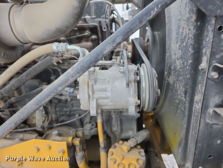 image for item DW3132 1998 Mack RD690S ready mix truck