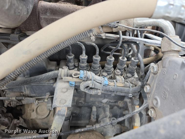 image for item DW3132 1998 Mack RD690S ready mix truck