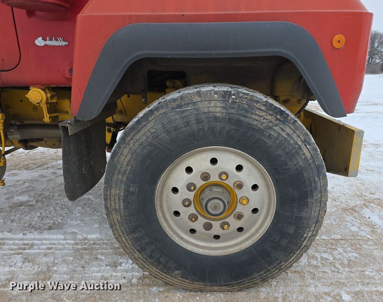 image for item DW3132 1998 Mack RD690S ready mix truck