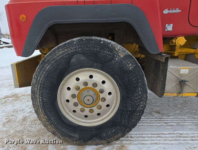 image for item DW3132 1998 Mack RD690S ready mix truck