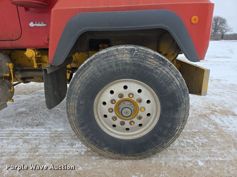 image for item DW3132 1998 Mack RD690S ready mix truck