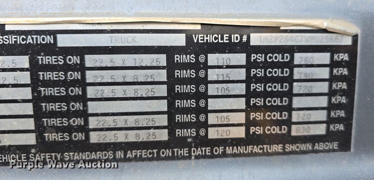 image for item DW3132 1998 Mack RD690S ready mix truck