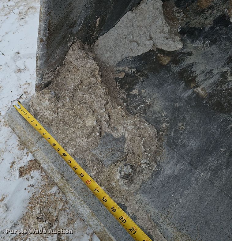 image for item DW3133 1999 Komatsu WA320-3MC wheel loader