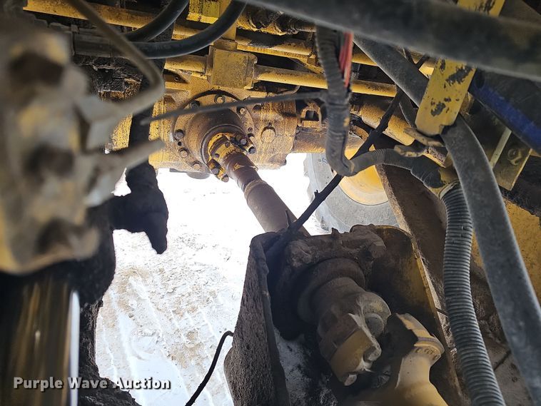 image for item DW3133 1999 Komatsu WA320-3MC wheel loader