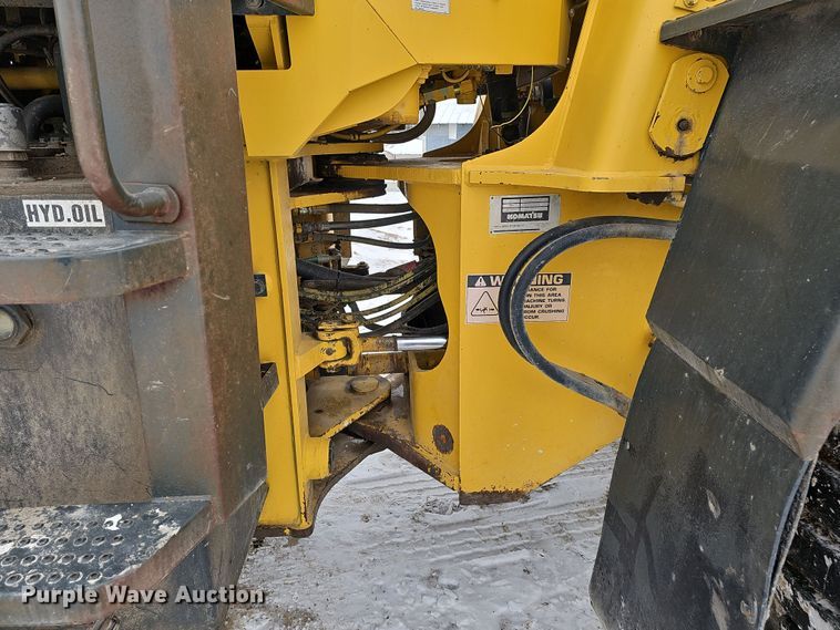 image for item DW3133 1999 Komatsu WA320-3MC wheel loader