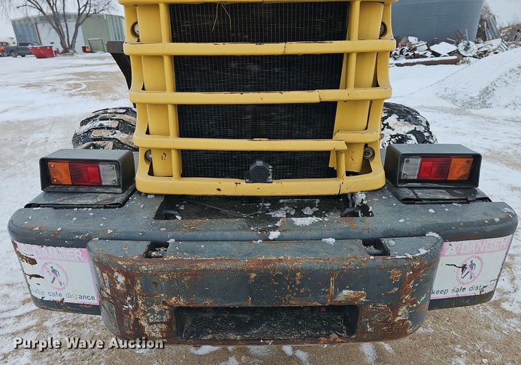 image for item DW3133 1999 Komatsu WA320-3MC wheel loader