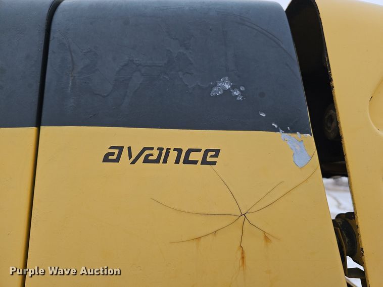 image for item DW3133 1999 Komatsu WA320-3MC wheel loader