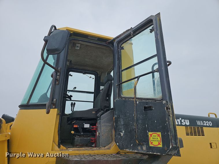image for item DW3133 1999 Komatsu WA320-3MC wheel loader