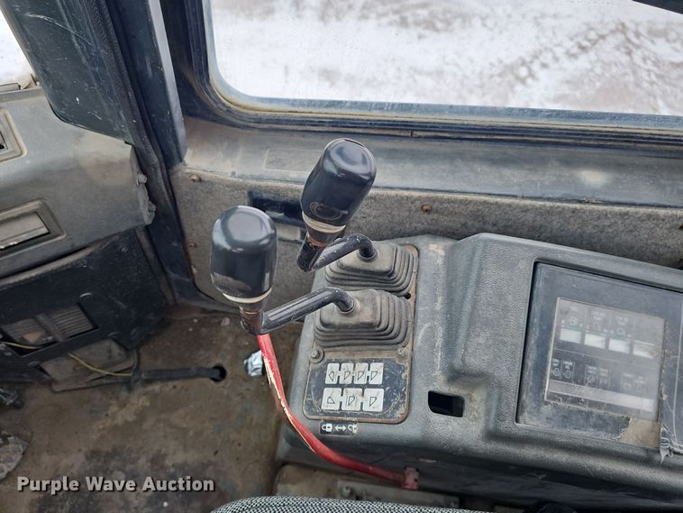 image for item DW3133 1999 Komatsu WA320-3MC wheel loader