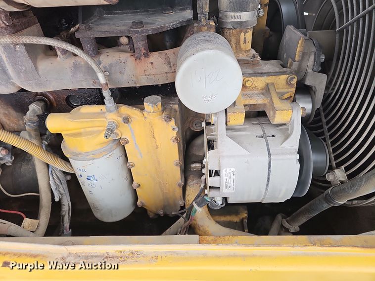 image for item DW3133 1999 Komatsu WA320-3MC wheel loader