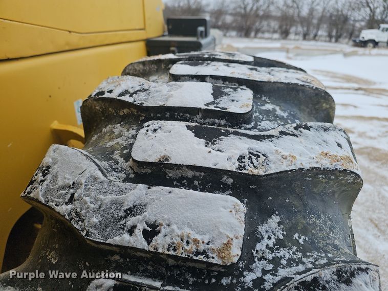 image for item DW3133 1999 Komatsu WA320-3MC wheel loader