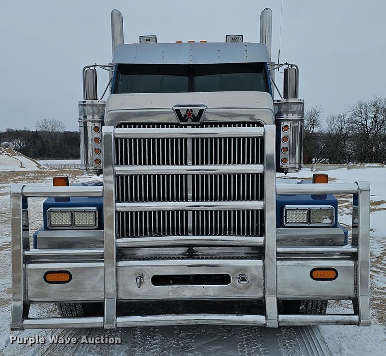 image for item DW3138 2014 Western Star 4900 EX glider kit dump truck