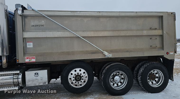 image for item DW3138 2014 Western Star 4900 EX glider kit dump truck