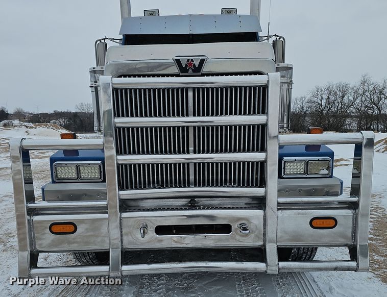 image for item DW3138 2014 Western Star 4900 EX glider kit dump truck