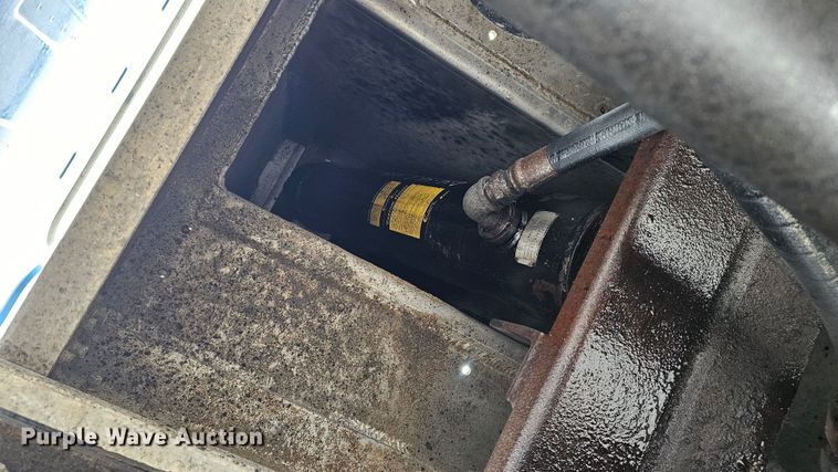 image for item DW3138 2014 Western Star 4900 EX glider kit dump truck