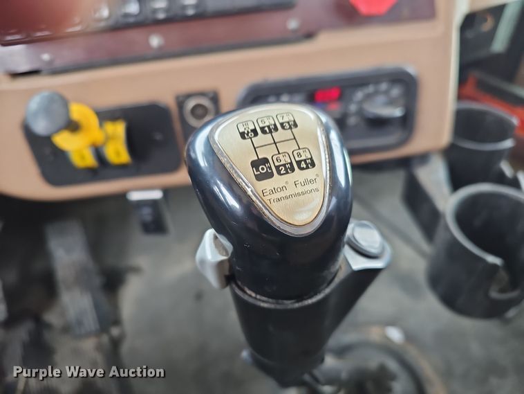 image for item DW3138 2014 Western Star 4900 EX glider kit dump truck