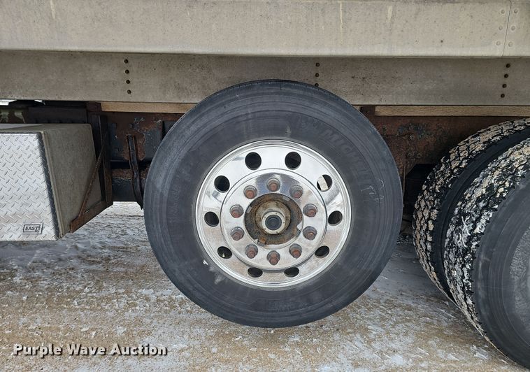 image for item DW3138 2014 Western Star 4900 EX glider kit dump truck