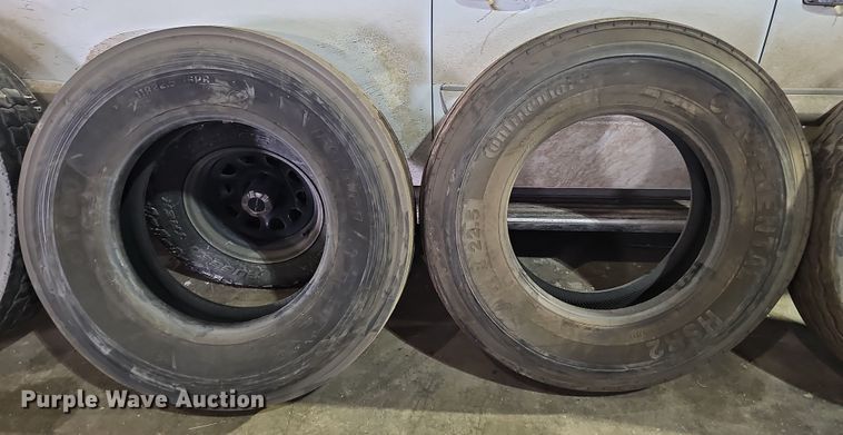 image for item DW3139 Tires and wheels