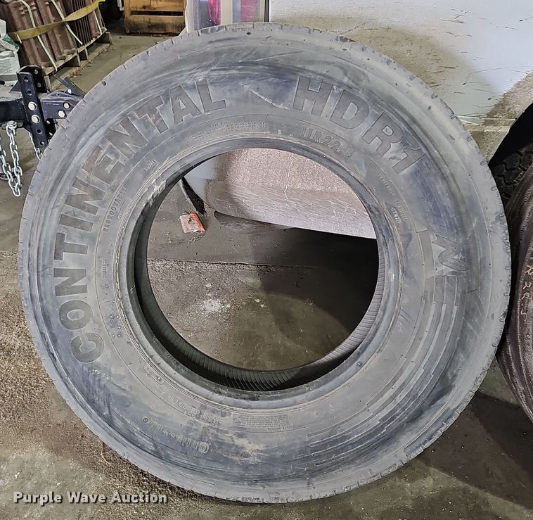 image for item DW3139 Tires and wheels