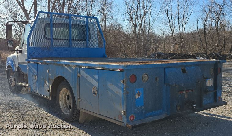 image for item DW3142 2013 International TerraStar flatbed truck